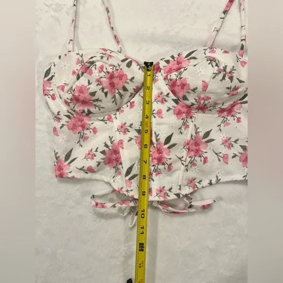 Windsor Call Me Cutie Floral Eyelet Corset Top - Large - Picture 10 of 10